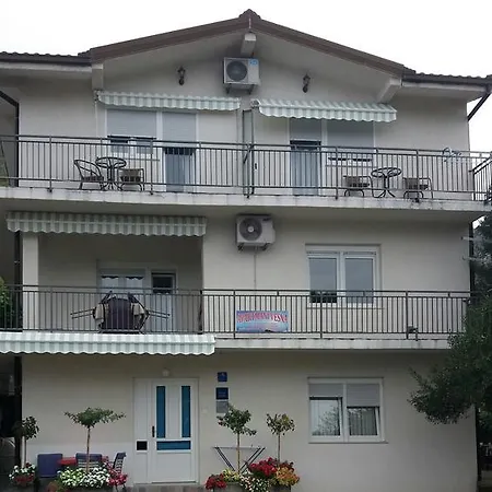 Apartment Vesna *
